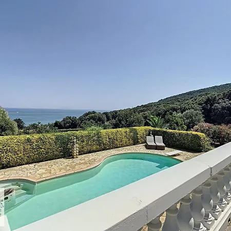 Seaview Marlau